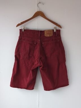 Vintage 1993 Levi’s 560 Red Denim Shorts Loose Fit Jorts Size 32 Fits 31